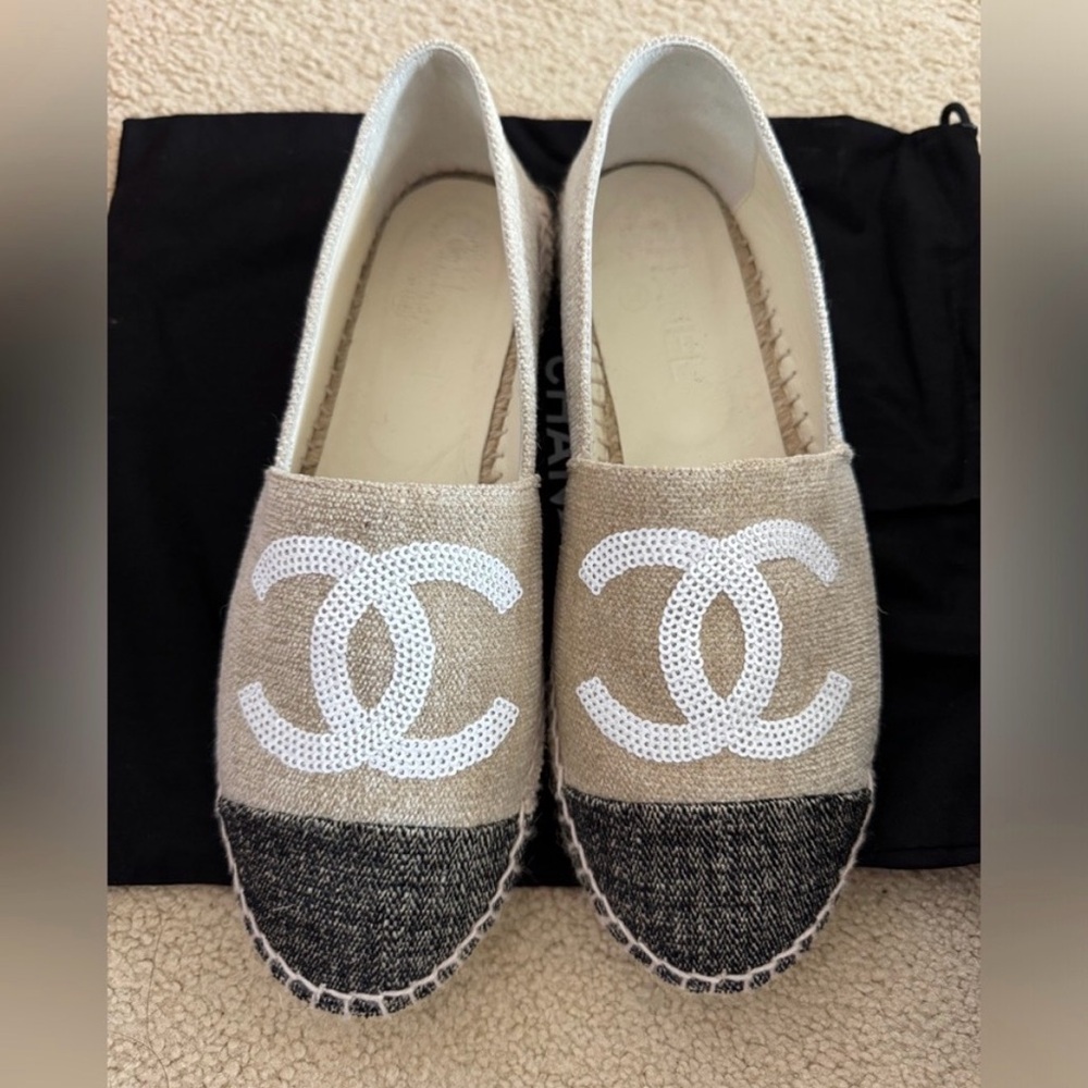CHANEL Beige and Black Espadrille Flats with White CC Logo